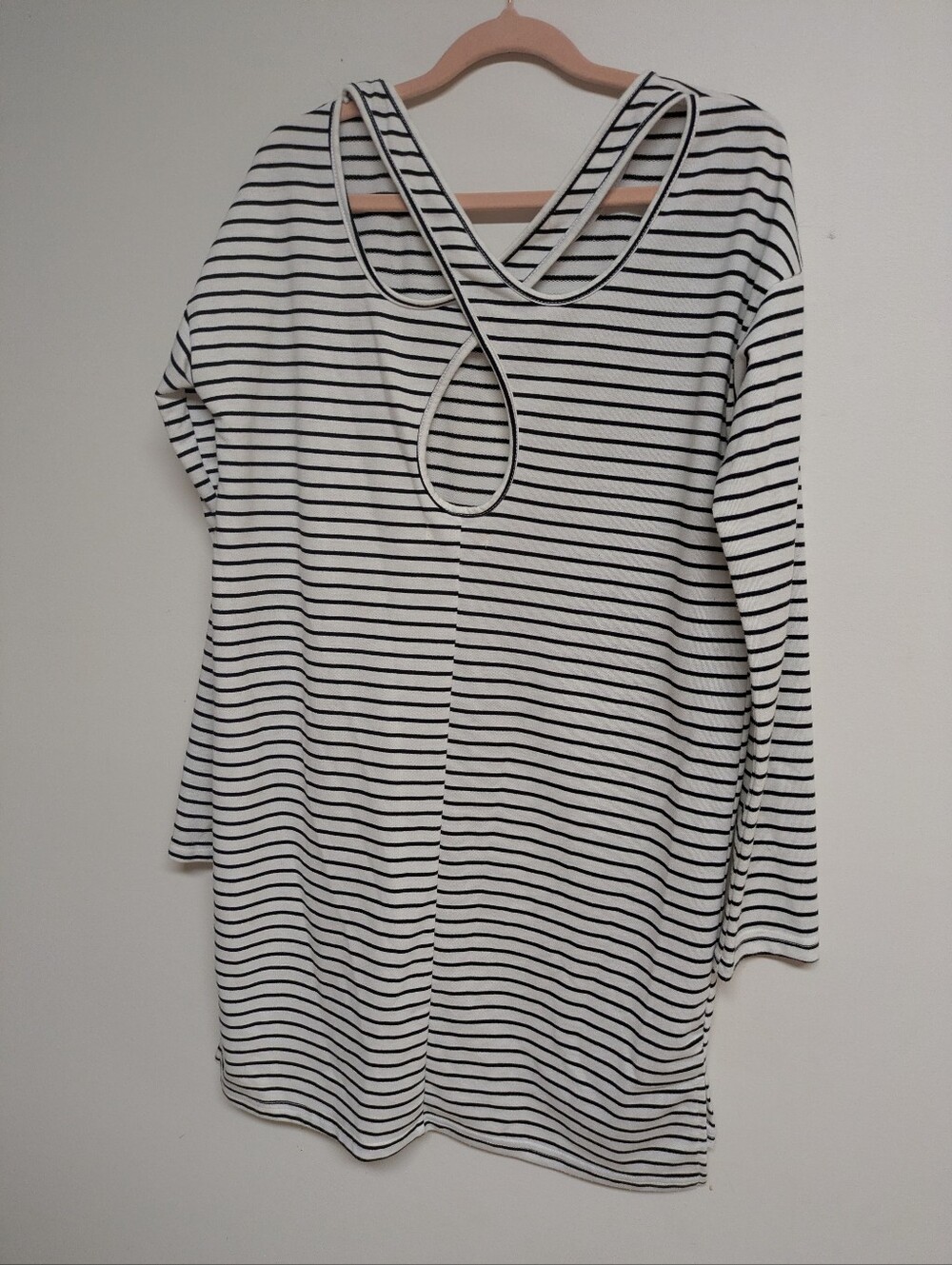 Striped Back-Detail Shift Dress - Black/White - Picture 8 of 10